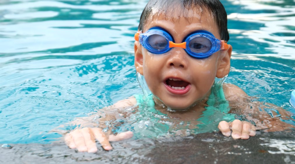 Como fazer uma piscina de lona